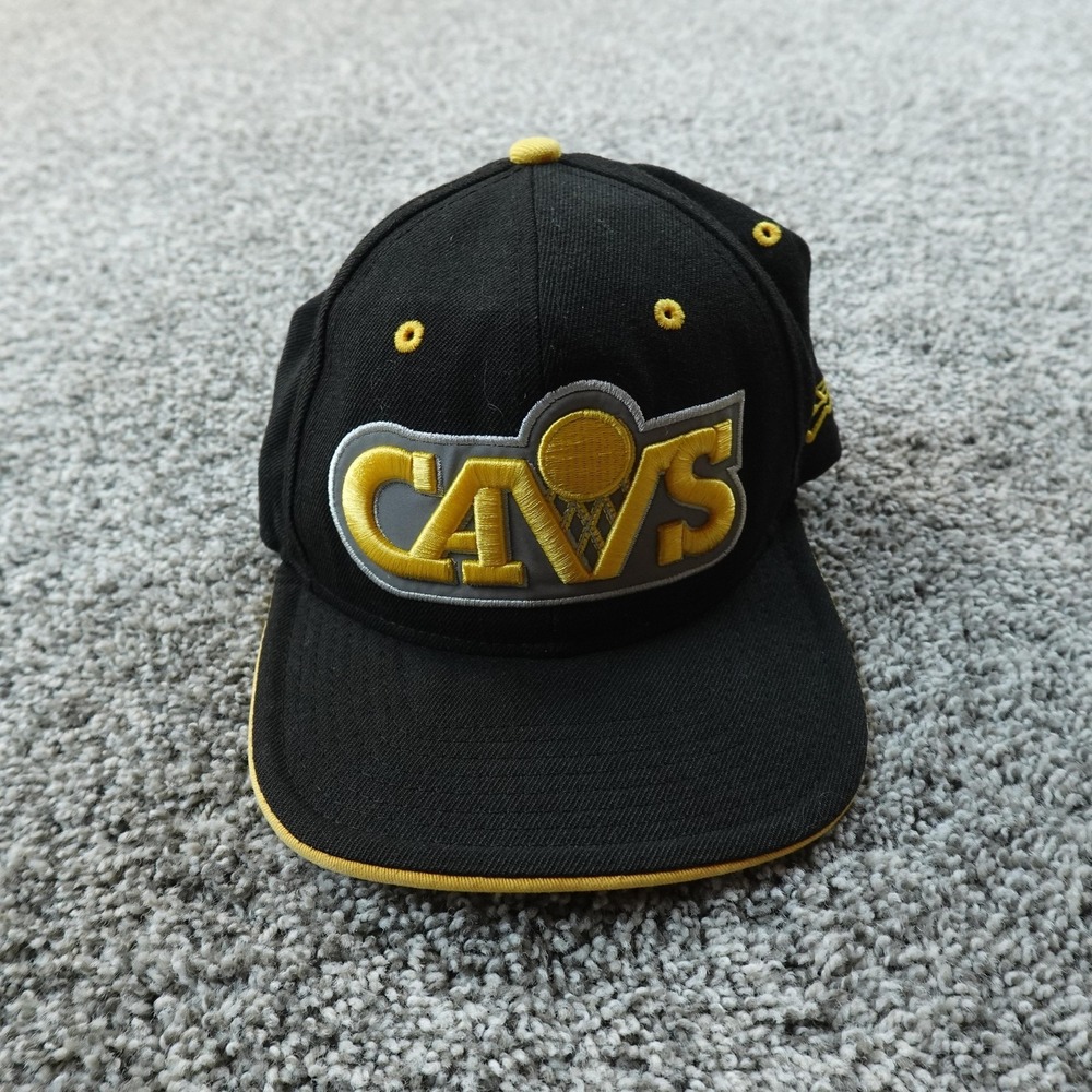 Cleveland Cavaliers Hat Cap Mens One Size Black NBA Basketball New Era Snap Back